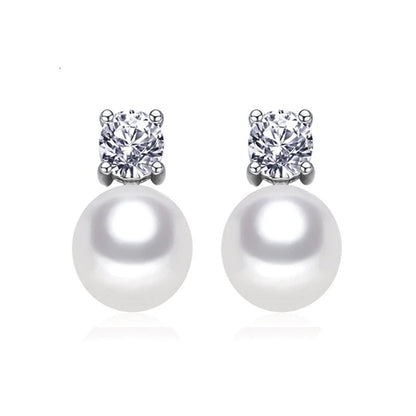 Round pearl stud earrings